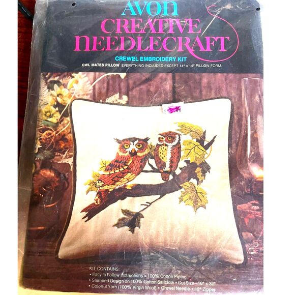 Avon Owl Mates Needlepoint Pillow 14"X14" Embroidery Kit Crewel Vintage New NOS - Picture 1 of 6